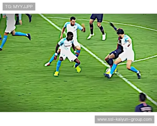 内马尔挑球过人动作连贯华丽